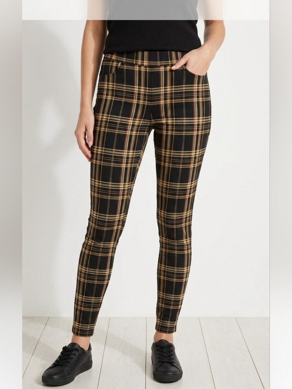 No Boundaries Women's Black, Yellow & Red Plaid Jeggings M 7-9